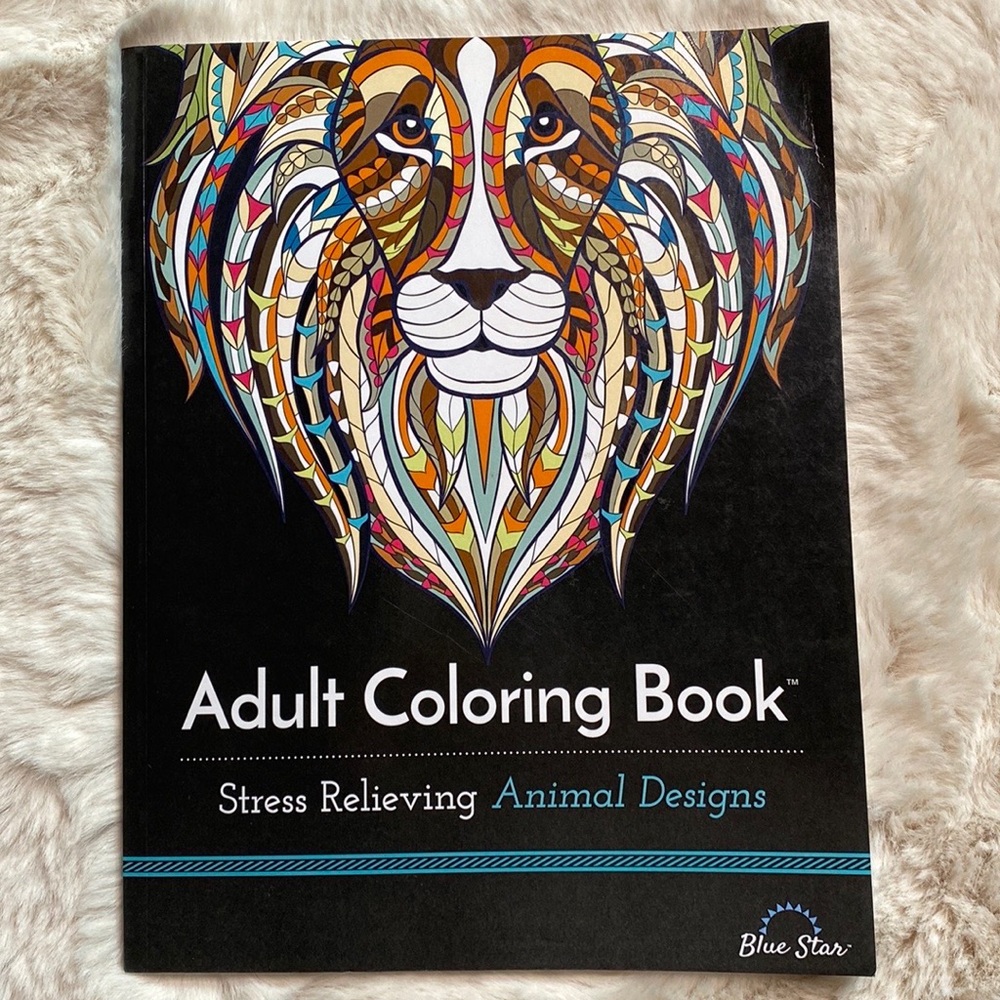 Adult Coloring Book: Stress Relieving Animal Designs